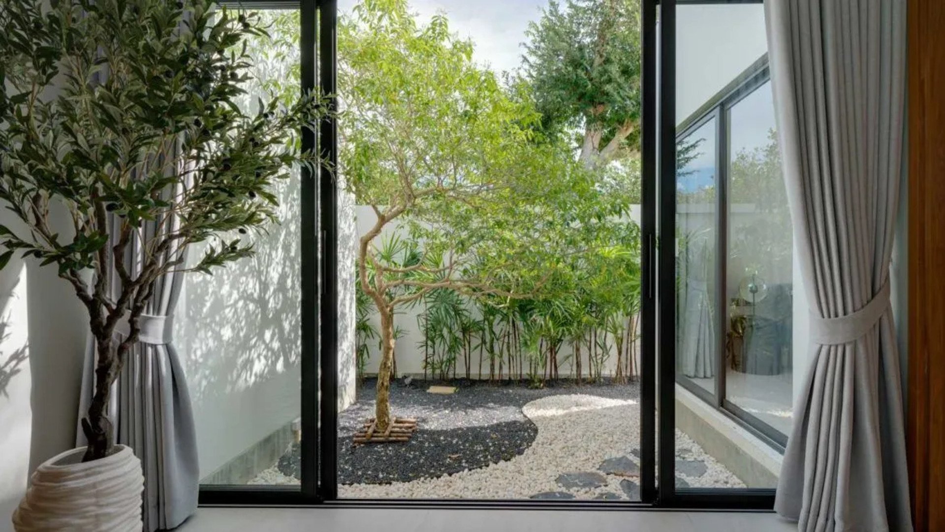 4 bedrooms Villa in Botanica Luxury Krabi No. 11018